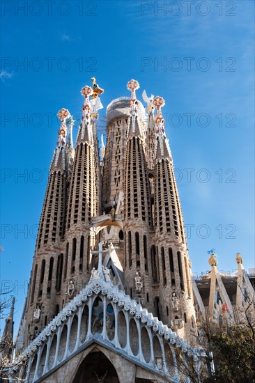 Towers of the Sagrada Familia basilica under construction, Roman Catholic basilica by Antoni Gaudi in Barcelona, Spain, Europe