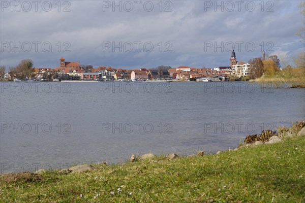 Town view Waren with church St. Georgen and church St. Marien, Mueritzsee, Waren, Mueritz, Mecklenburg Lake District, Mecklenburg, Mecklenburg-Vorpommern, Germany, Europe