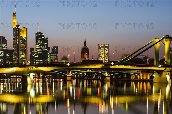 Skyline, Floesserbruecke, banking district, Frankfurt am Main, Hesse, Germany, Europe