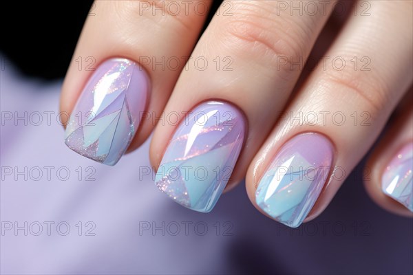 Woman's ingernails with purple and pink nail art deisgn. KI generiert, generiert, AI generated