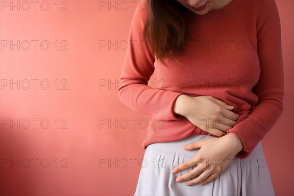 Woman with stomach pain. KI generiert, generiert, AI generated