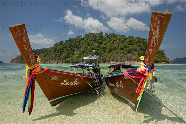 Longtail boats, Koh Lipe, Andaman Sea, Thailand, Asia