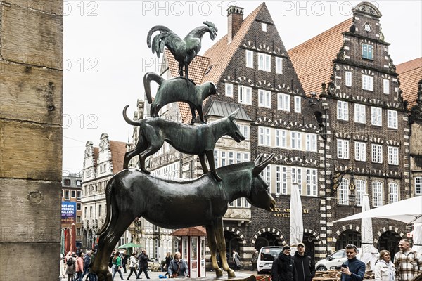 Bremen Town Musicians, bronze sculpture, artist Gerhard Marcks, Hanseatic City of Bremen, Germany, Europe