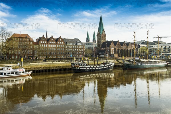 City panorama, Weser promenade, Old Town, Weser, Hanseatic City of Bremen, Germany, Europe