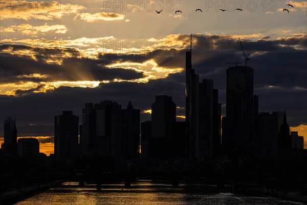 Clouds pass over the Frankfurt bank skyline in the evening, Frankfurt am Main, Hesse, Germany, Europe