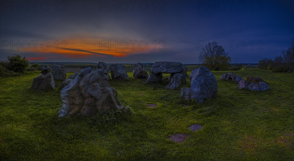 Luebbensteine, two megalithic tombs from the Neolithic period around 3500 BC on the Annenberg near Helmstedt, here the southern tomb A (Sprockhoff no. 316) at sunset, Helmstedt, Lower Saxony, Germany, Europe