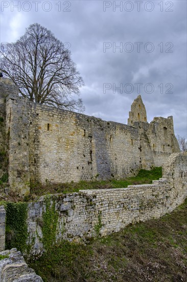 Ruin of the medieval Hohenurach Castle, Bad Urach, Swabian Alb, Baden-Wuerttemberg, Germany, Europe