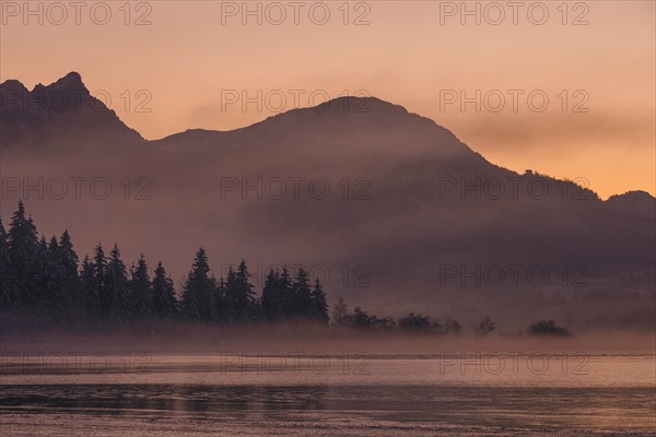 Lake Hopfensee in winter, East Allgaeu, Swabia, Germany, East Allgaeu, Lake Hopfensee, Bavaria, Germany, Europe