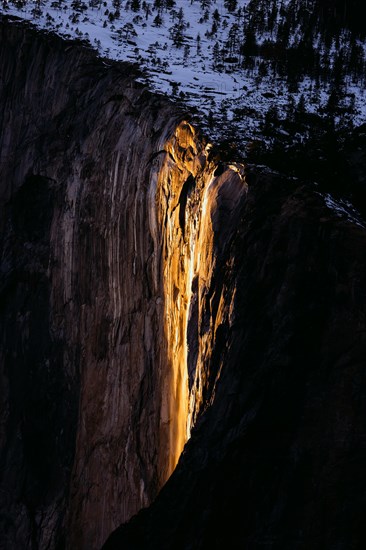 Sunset, Yosemite Firefall, nature, phenomenon, flowing fire, lava, natural phenomenon, waterfall, February, 2024, Horsetail Fall, El Capitan, Yosemite, California, USA, North America