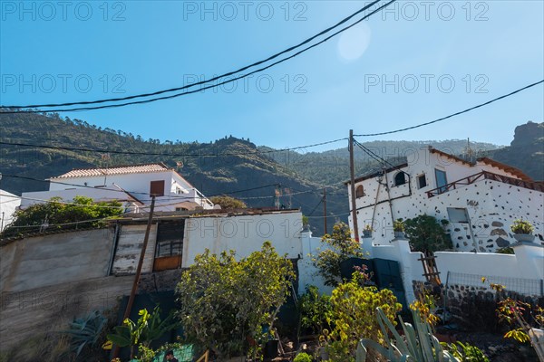 Houses on El Risco on the way up to Charco Azul in the Podemos to Agaete in Gran Canaria, Canary Islands