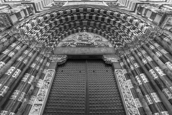 Main portal of San Lorenzo Cathedral, Piazza San Lorenzo, Genoa, Italy, Europe