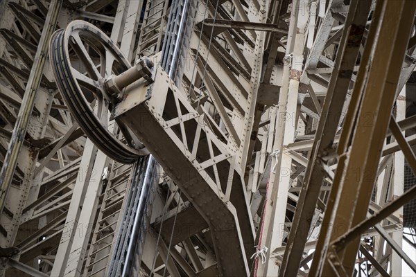 Eiffel Tower, close-up, Paris, Ile-de-France, France, Europe