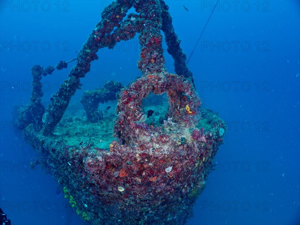 Bow of the wreck of the USS Spiegel Grove, dive site John Pennekamp Coral Reef State Park, Key Largo, Florida Keys, Florida, USA, North America