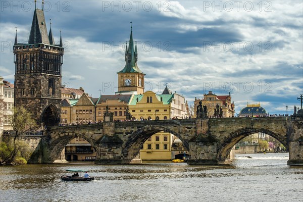 Sightseeing, city tour, boat trip, Old Town, Charles Bridge Prague, statues of saints, Vltava, capital city, Prague, Czech Republic, Europe