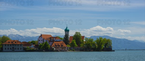 Baroque Church of St George and Castle, moated castle, Lake Constance, Bavaria, Germany, Europe