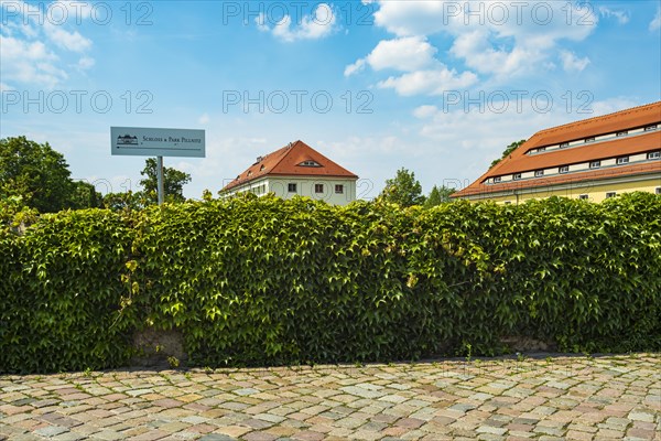 Signpost to Pillnitz Castle on the Elbe in Pillnitz, Dresden, Saxony, Germany, Europe