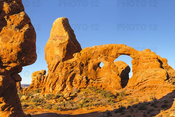 Turret Arch, Arches National Park, Utah, USA, Arches National Park, Utah, USA, North America