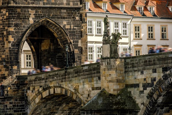 Navigation, river, Charles Bridge Prague, figures, holy figures, statues, tourist attraction, journey, stone bridge, Vltava, Prague, Czech Republic, Europe