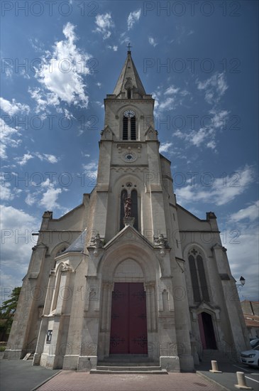 St Michael in Saint Michel en l'Herm, Vandee, France, Europe