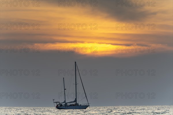 Sunset, Koh Mook Island, Andaman Sea, Thailand, Southeast Asia, Asia