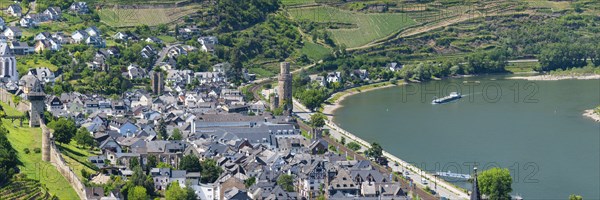Panorama of Oberwesel, Unesco World Heritage Site Upper Middle Rhine Valley, Rhineland-Palatinate, Germany, Europe