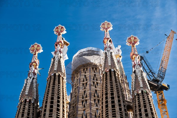 Towers of the Sagrada Familia basilica under construction, Roman Catholic basilica by Antoni Gaudi in Barcelona, Spain, Europe