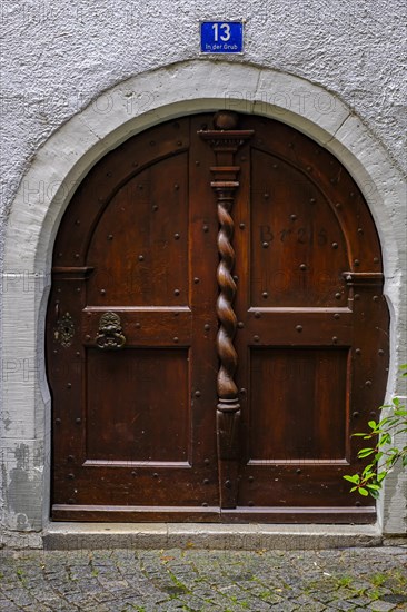 Historic wooden front door, heritage-protected building In der Grub No. 13, Old Town Lindau (Lake Constance), Bavaria, Germany, Europe