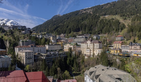 Panorama of Bad Gastein, church, hotels