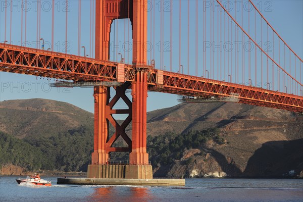 Golden Gate Bridge, San Francisco Bay, California, USA, San Francisco, California, USA, North America