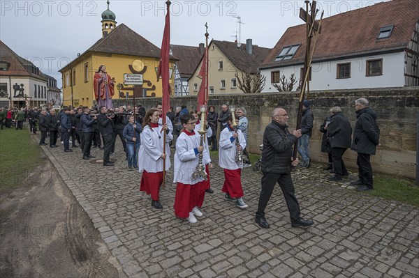 Historic Good Friday procession for 350 years with life-size wood-carved figures from the 18th century, Neunkirchen am Brand, Middle Franconia, Bavaria, Germany, Europe