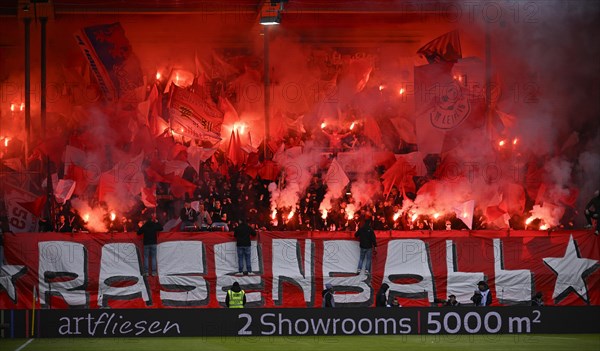 Bengalos, pyrotechnics, pyro, fireworks, fan block, fans, fan curve, flags, flags, atmosphere, atmospheric RB Leipzig RBL, Voith-Arena, Heidenheim, Baden-Wuerttemberg, Germany, Europe