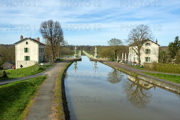 Briare, Canal bridge built by Gustave Eiffel, lateral canal to the Loire above the Loire river, Loiret department, Centre-Val de Loire, France, Europe