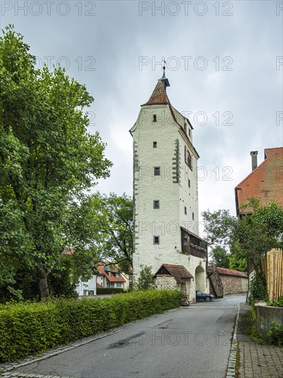 Espantor and tower from the 14th century, one of the two surviving medieval town gates in the old town centre of Isny im Allgaeu, Baden-Wuerttemberg, Germany, Europe