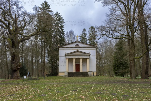 Helene Paulowna Mausoleum in Ludwigslust Palace Park, built in 1804-1806 for Grand Duchess Helene Paulowna, woman of Hereditary Prince Friedrich Ludwig of Mecklenburg-Schwerin and daughter of Russian Tsar Paul I, Ludwigslust, Mecklenburg-Vorpommern, Germany, Europe