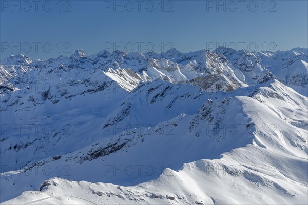 View from the Nebelhorn to the Allgaeu Alps, Oberstdorf, Allgaeu, Swabia, Bavaria, Germany, Oberstdorf, Bavaria, Germany, Europe