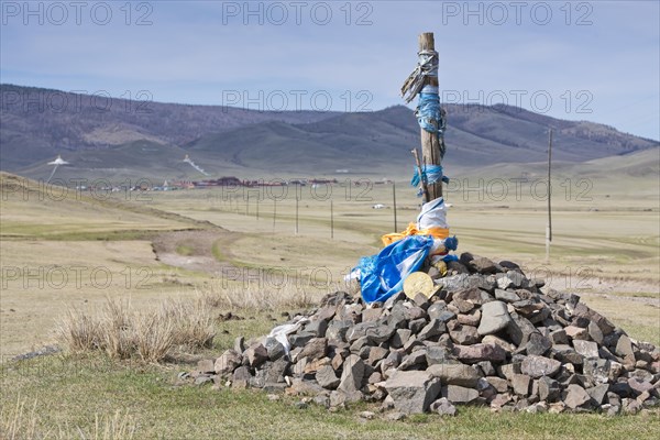 Ovoo in the grassland on the way to the Buddhist monastery Amarbayasgalant, Selenge Aimak, Selenge Province, Mongolia, Asia