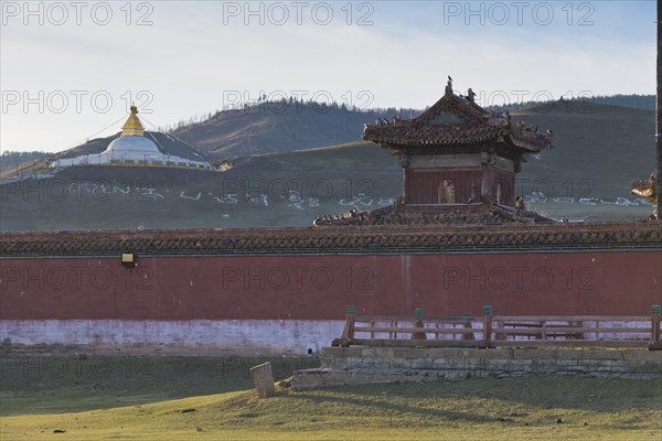 New stupa in the Buddhist monastery complex, Amarbayasgalant Monastery, Selenge Aimak, Selenge Province, Mongolia, Asia