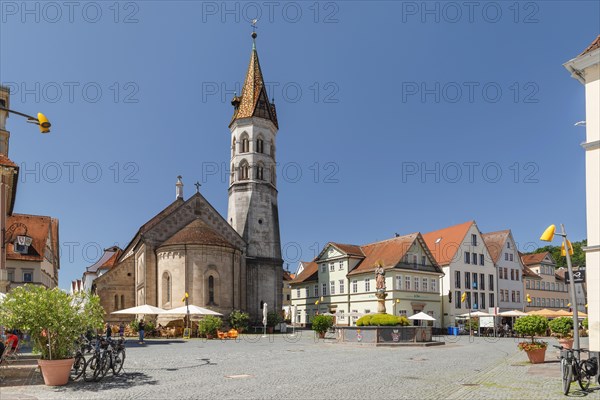 St John's Church on the market square, Schwaebisch Gmuend, Baden-Wuerttemberg, Germany, Schwaebisch Gmuend, Baden-Wuerttemberg, Germany, Europe