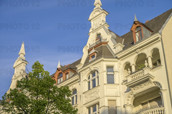 Wilhelminian-style old building, main street, Schoeneberg, Tempelhof-Schoeneberg, Berlin, Germany, Europe