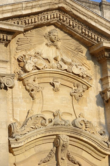 Galerie Ducastel, Relief on the facade, Avignon, Vaucluse, Provence-Alpes-Cote d'Azur, South of France, France, Europe