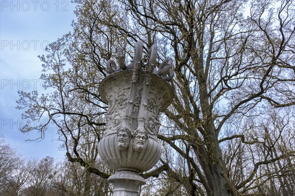 Cast zinc vase on a pedestal in the castle park, Ludwigslust, Mecklenburg-Vorpommern, Germany, Europe