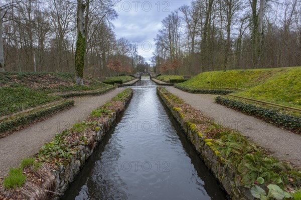 Canal with water features in the castle park, Ludwigslust, Mecklenburg-Vorpommern, Germany, Europe