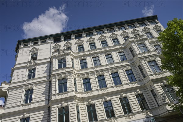 Wilhelminian-style old building, Neue Steinmetzstrasse / Grossgoerschenstrasse, Schoeneberg, Tempelhof-Schoeneberg, Berlin, Germany, Europe