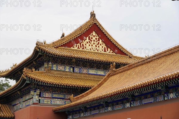 China, Beijing, Forbidden City, UNESCO World Heritage Site, Detailed pagoda roofs of the Forbidden City with gold and blue decorations, Asia