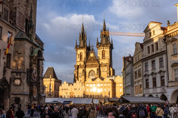 Crowds, sightseeing, city tour, sunshine, pedestrian zone, historical, old, city hall Prague, apostle clock, Prague, Czech Republic, Europe