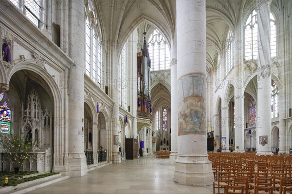 Basilica Basilique Saint-Nicolas-de-Port, Departement Meurthe-et-Moselle, Lorraine, Grand Est region, France, Europe