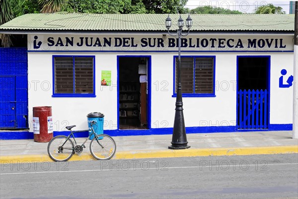 San Juan del Sur, Nicaragua, Central America, Mobile library service on a street in San Juan del Sur, Central America
