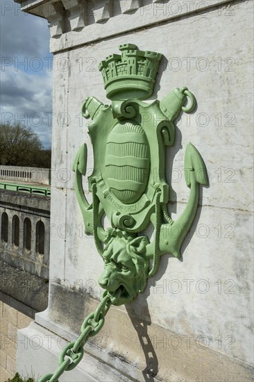 Briare, Canal bridge built by Gustave Eiffel, lateral canal to the Loire above the Loire river, Loiret department, Centre-Val de Loire, France, Europe