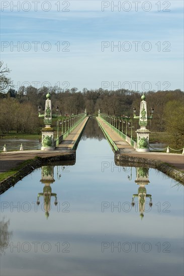 Briare, Canal bridge built by Gustave Eiffel, lateral canal to the Loire above the Loire river, Loiret department, Centre-Val de Loire, France, Europe