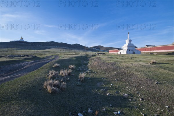 New stupa in the Buddhist monastery complex, Amarbayasgalant Monastery, Selenge Aimak, Selenge Province, Mongolia, Asia